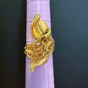TJ Fallon Jewelry Golden Leaf Statement Ring Size 9